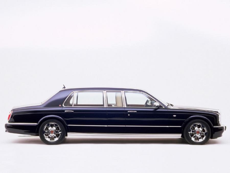  Bentley Arnage Limousine by Mulliner 2003 года  (фото 3 из 3)